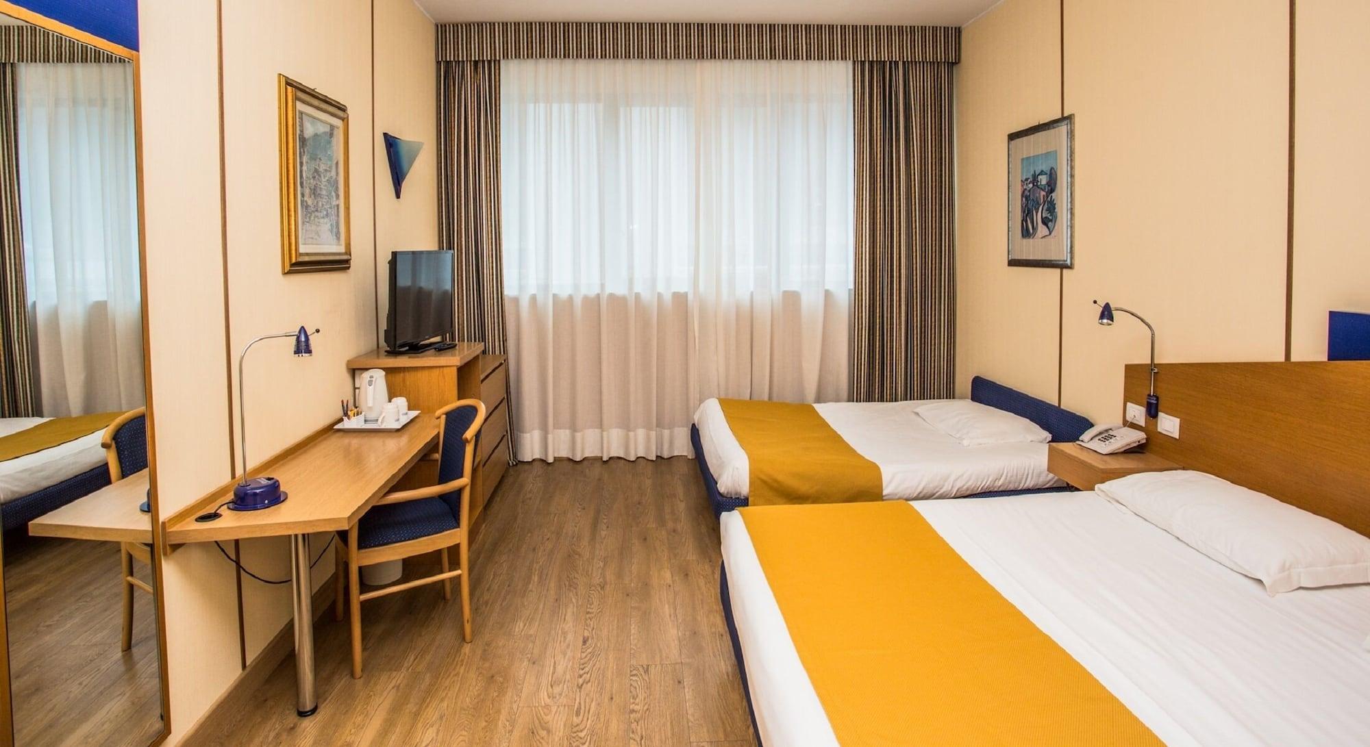 Hotel Express Aosta East Pollein Exterior foto