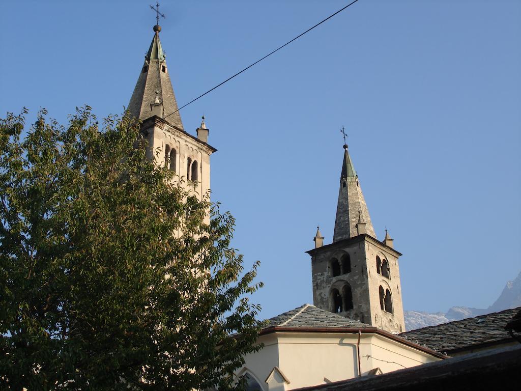 Hotel Express Aosta East Pollein Exterior foto
